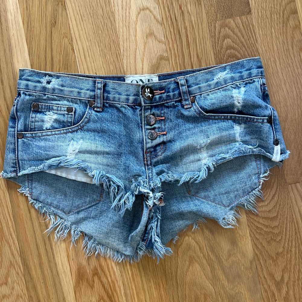 One teaspoon shorts